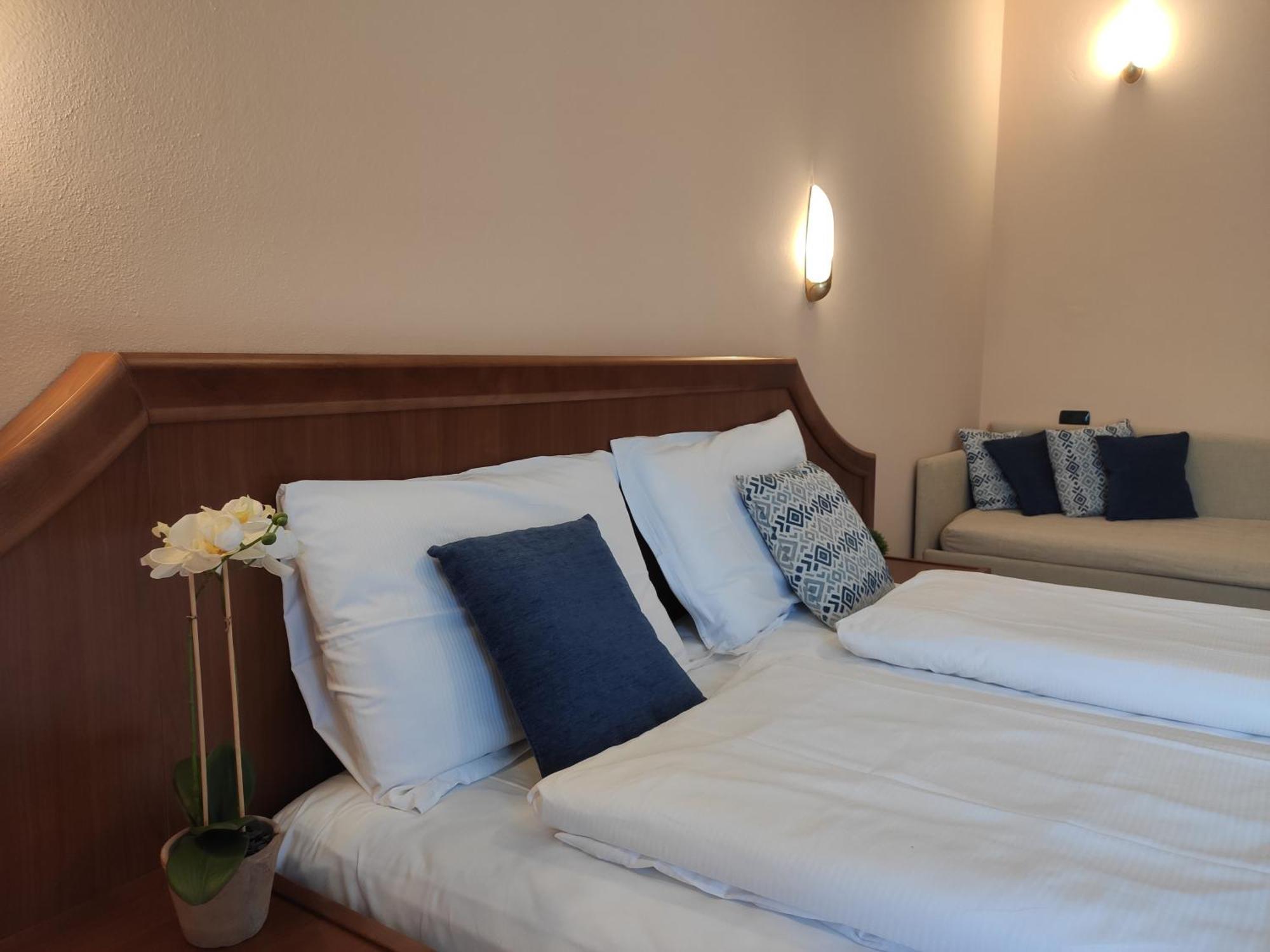 Hotel Giardino Cannobio Ngoại thất bức ảnh
